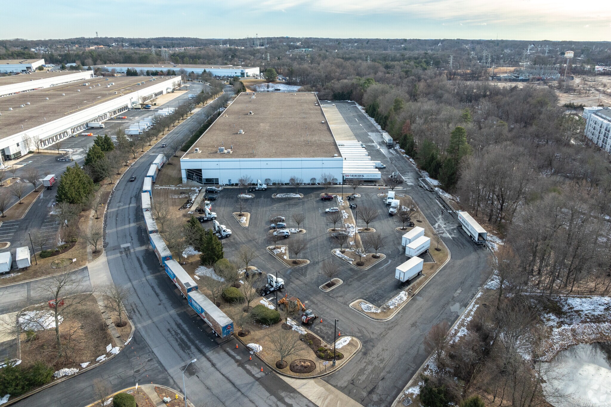 1760 Crossroads Dr, Odenton, MD for lease Primary Photo- Image 1 of 2