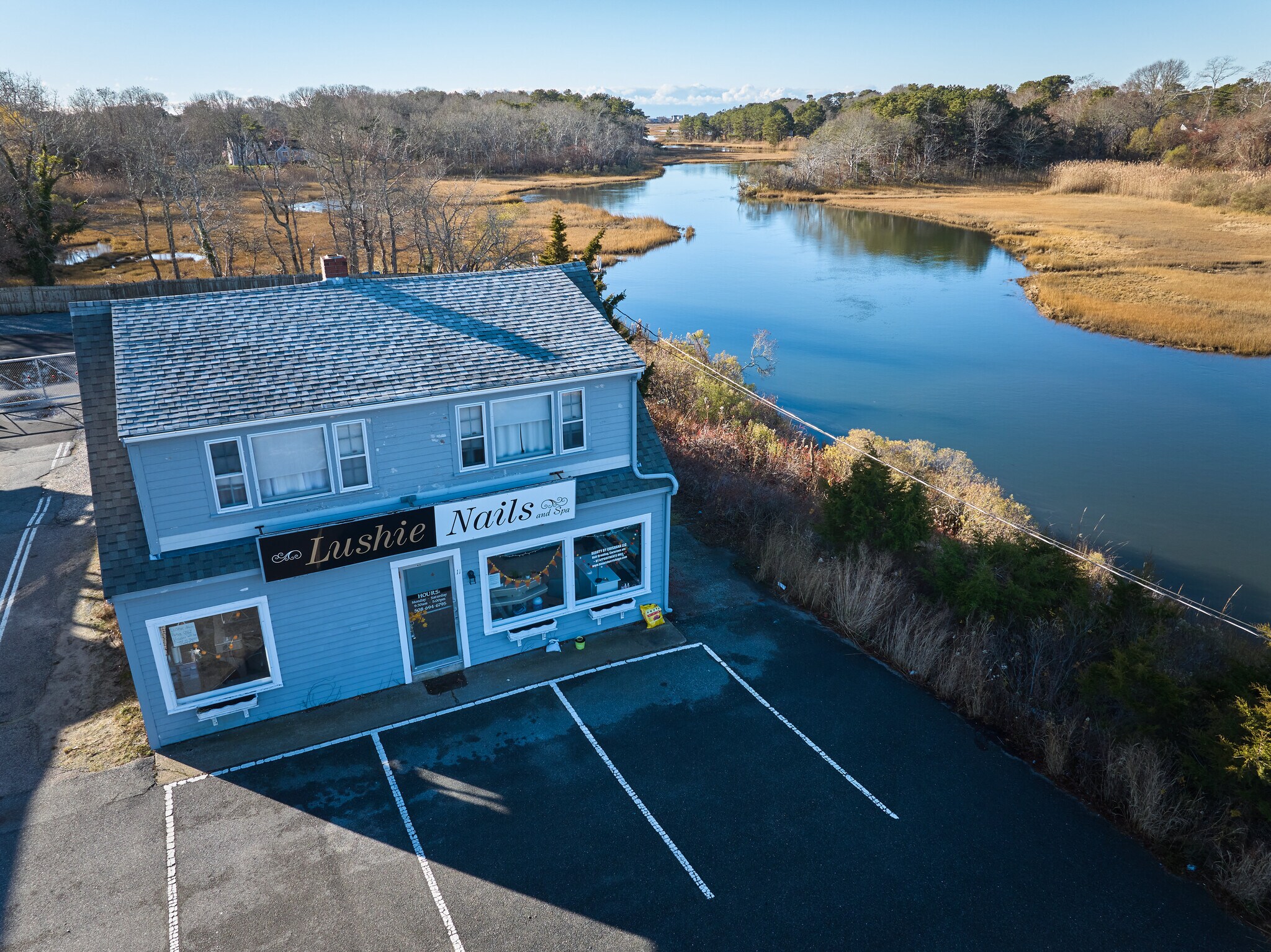 11 Main St, Dennis Port, MA à vendre Photo principale- Image 1 de 2