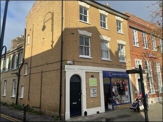 Plus de détails pour 3-5 Market Sq, St Neots - Bureau à louer
