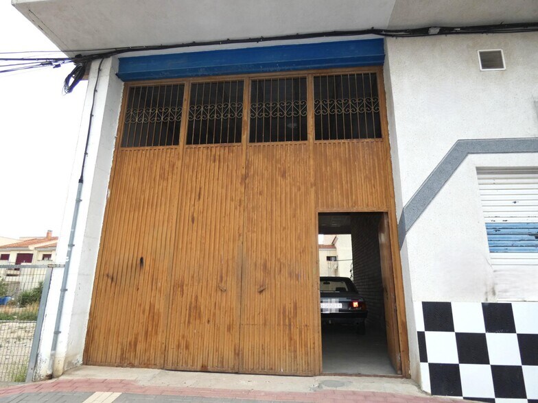 Commerce de détail dans Alguazas, Murcia à vendre - Photo du bâtiment - Image 2 de 20