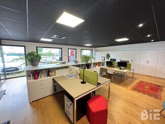 Plus de détails pour Bureau à louer