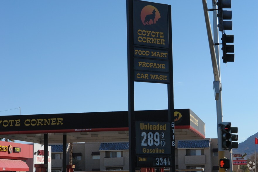 5118 E Lake Mead Blvd, Las Vegas, NV à vendre - Photo du bâtiment - Image 3 de 17