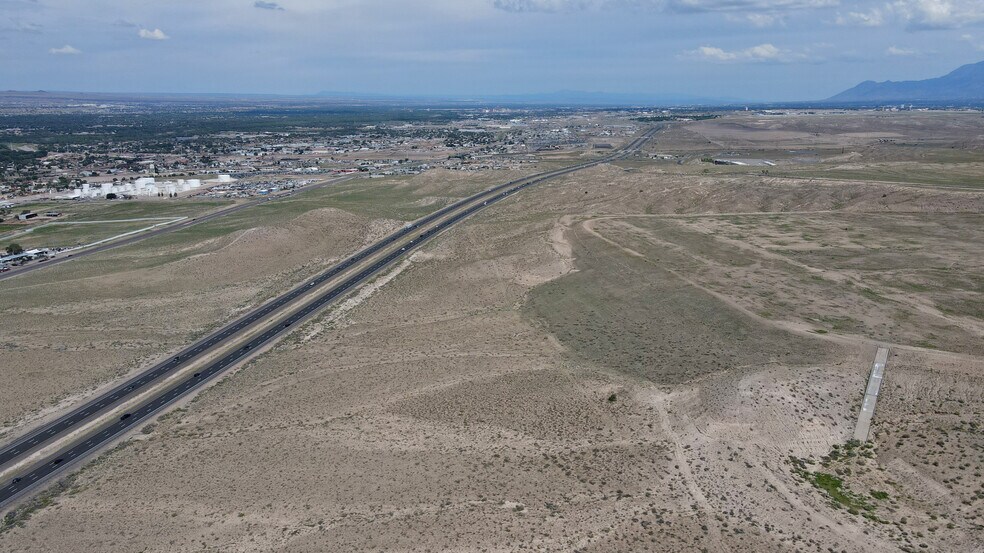 I-25 & Mesa Del Sol Interchange, Albuquerque, NM à vendre - Photo du bâtiment - Image 3 de 10