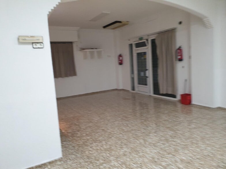 Retail in Petrer, Alicante for sale - Interior Photo - Image 2 of 33