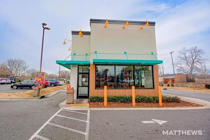 1110 S Cannon Blvd, Kannapolis, NC à louer - Photo du bâtiment - Image 2 de 3