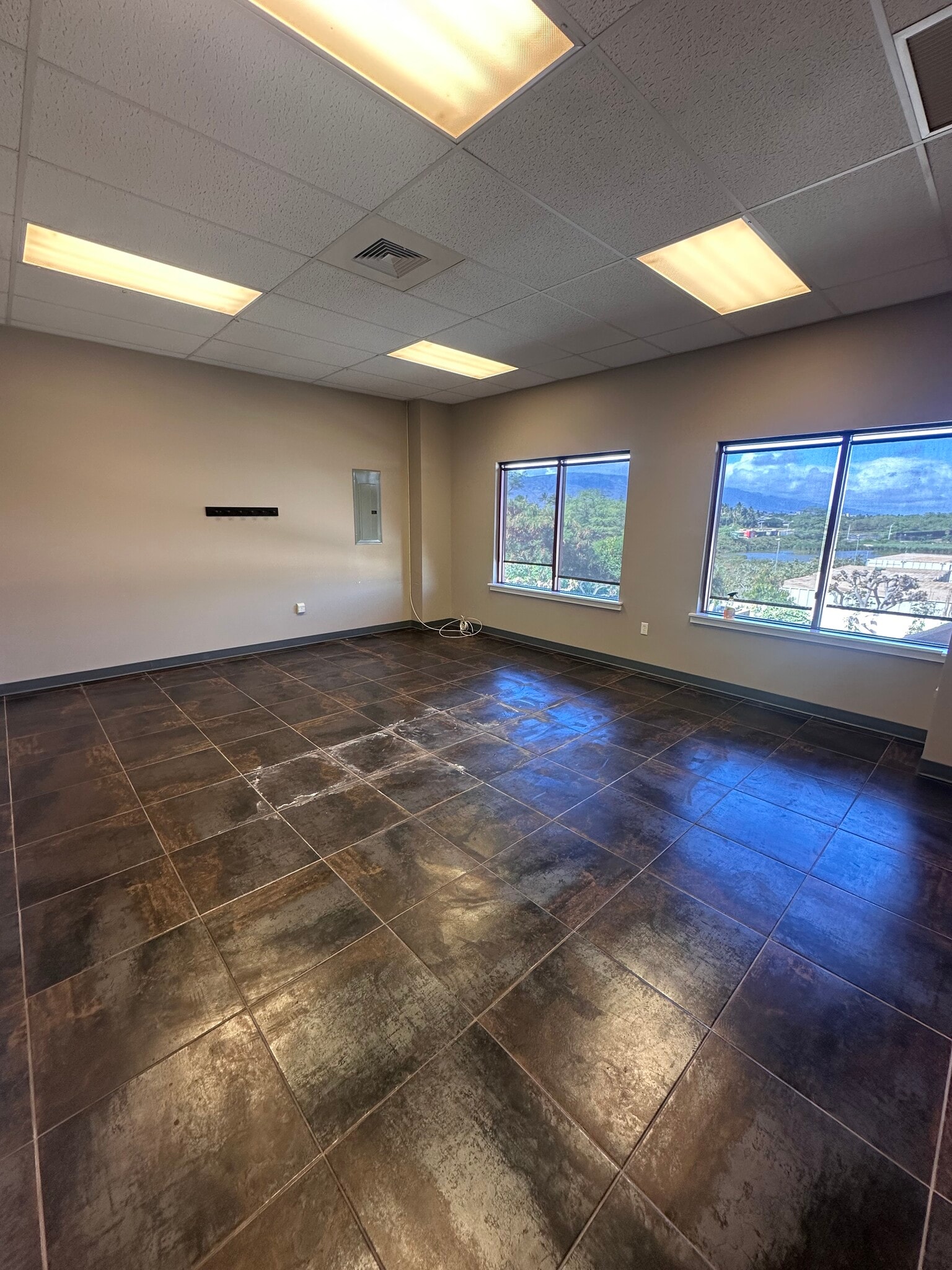 95 E Lipoa St, Kihei, HI for lease Interior Photo- Image 1 of 2