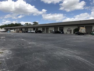 Plus de détails pour 6127-6157 Cyril Ave, Orlando, FL - Industriel à louer