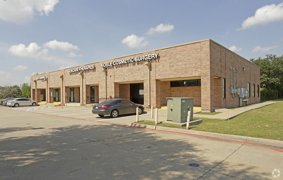 2105 W Spring Creek Pky, Plano, TX for lease - Primary Photo - Image 1 of 9