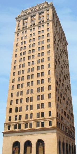 7 E Redwood St, Baltimore, MD à louer Photo du bâtiment- Image 1 de 2