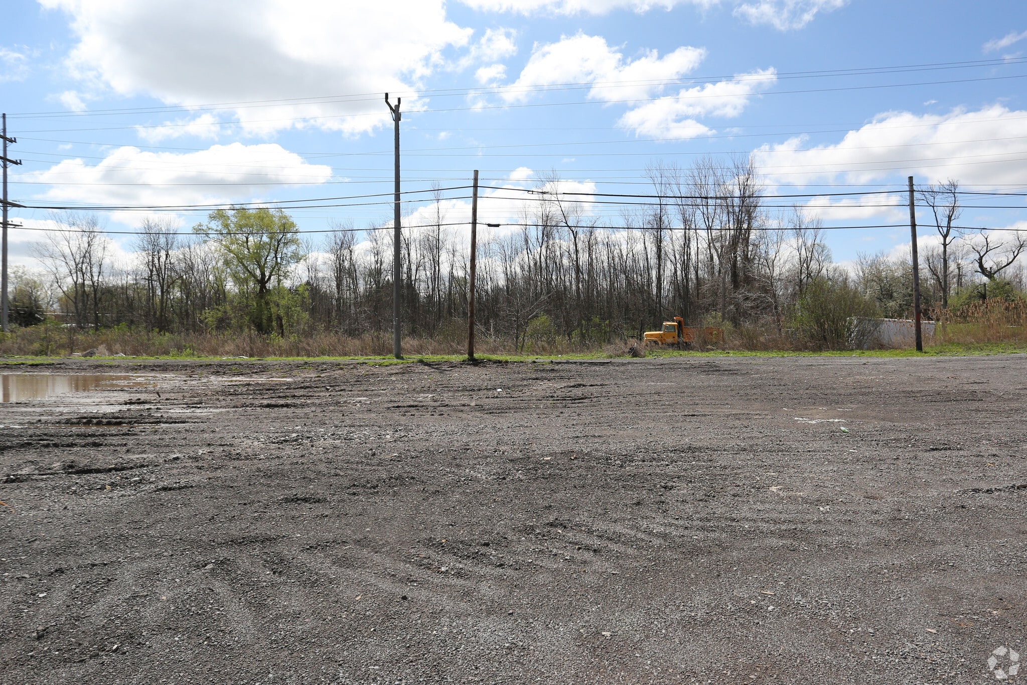 4757 Genesee St, Cheektowaga, NY for lease Primary Photo- Image 1 of 3