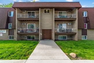 More details for 5216 E Lake Rd, Sheffield Lake, OH - Multifamily for Sale