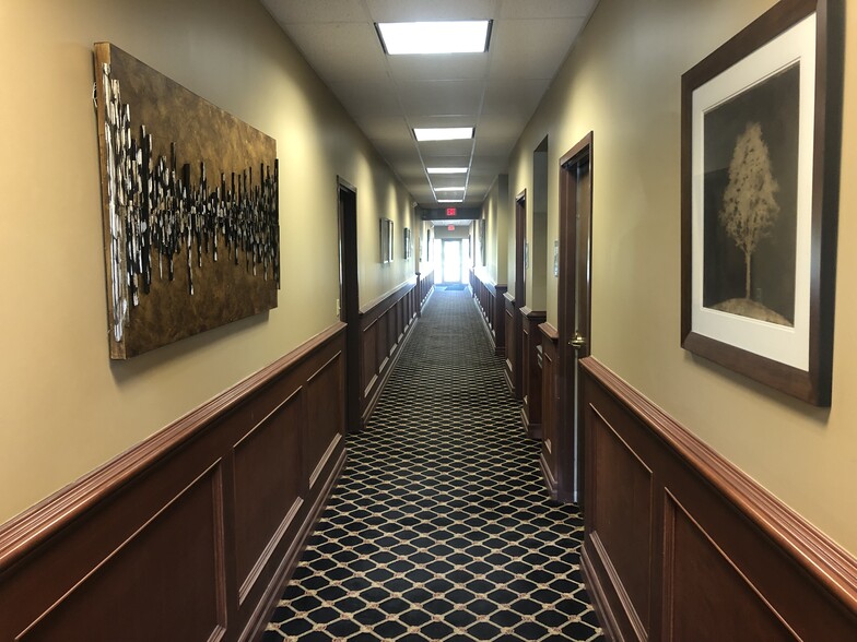 8610 Transit Rd, East Amherst, NY for lease - Building Photo - Image 2 of 14