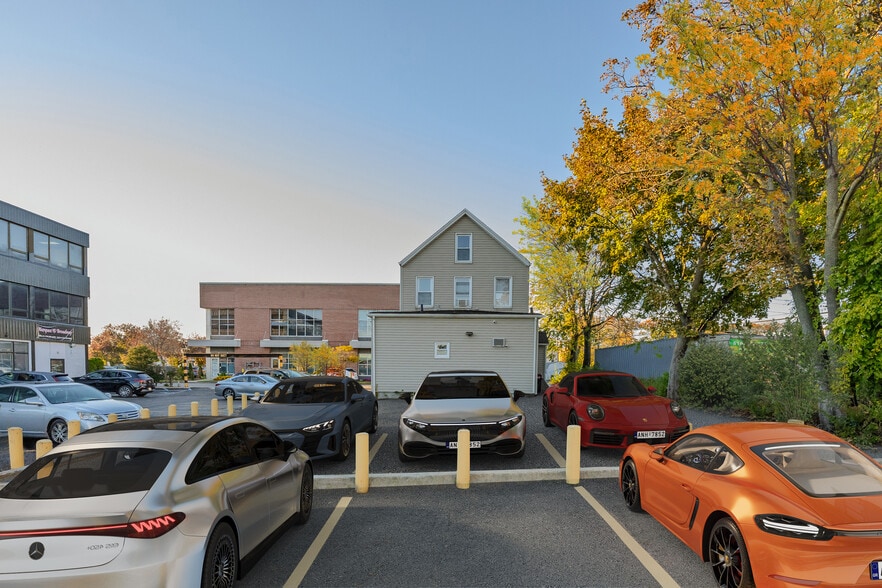 15 E Carl St, Hicksville, NY for sale - Building Photo - Image 3 of 7