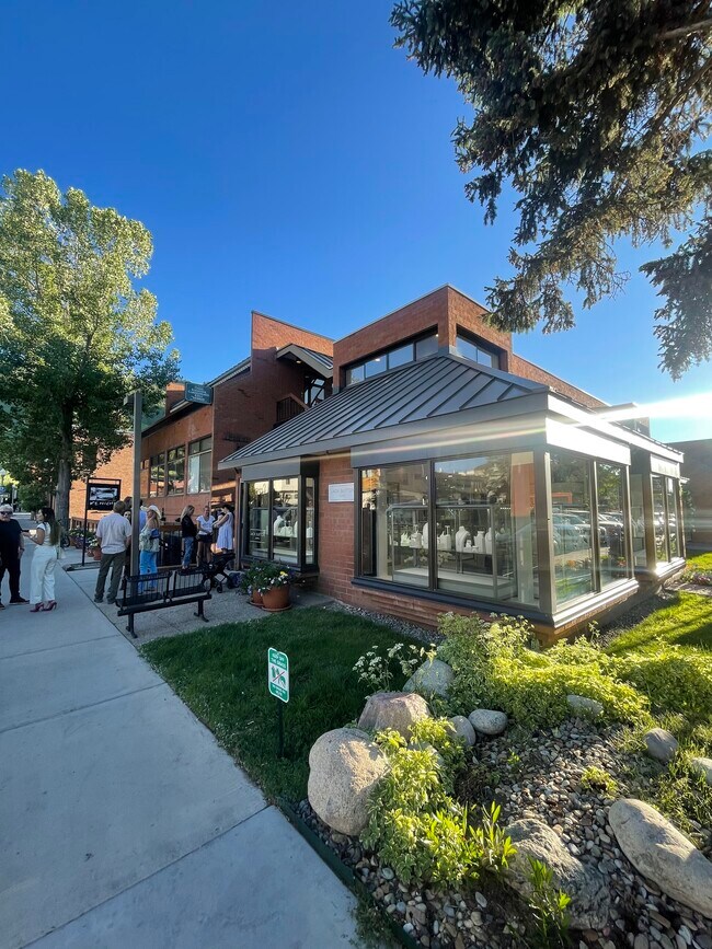 Plus de détails pour 533 E Hopkins Ave, Aspen, CO - Bureau à louer