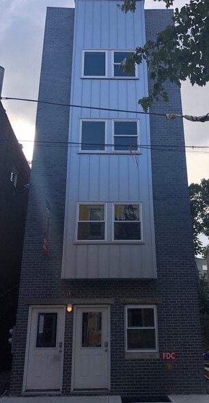 1702 N Willington St, Philadelphia, PA à vendre - Photo principale - Image 1 de 1