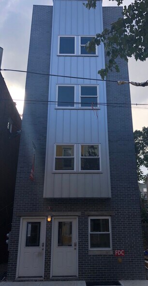 1702 N Willington St, Philadelphia, PA for sale - Primary Photo - Image 1 of 1