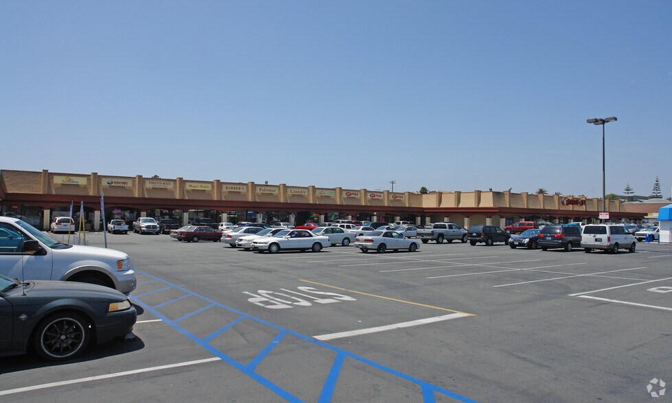 1340-1376 3rd Ave, Chula Vista, CA à louer - Photo principale - Image 2 de 10