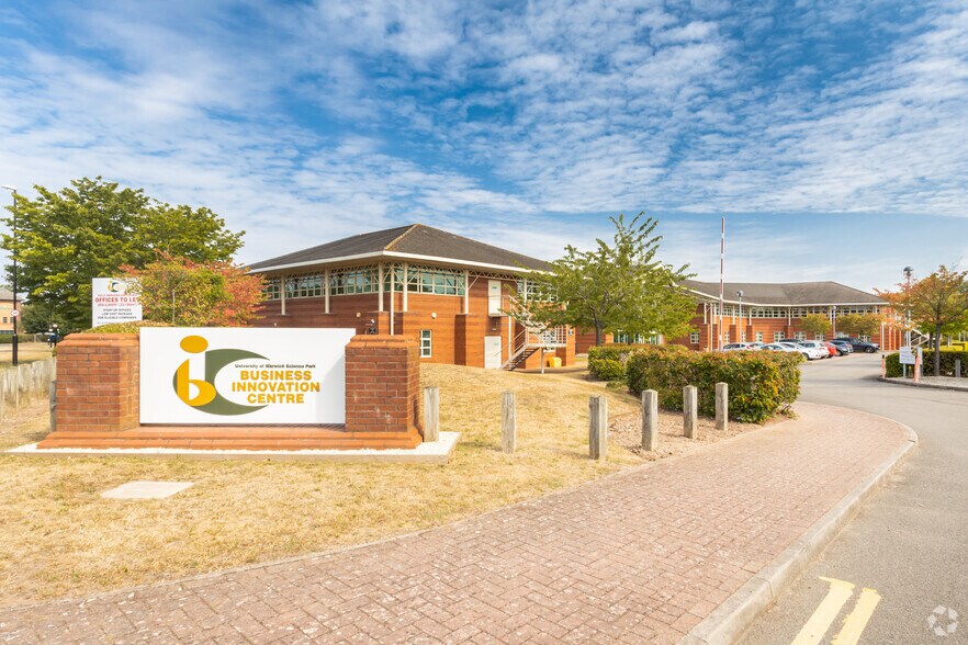 Harry Weston Rd, Coventry à louer - Photo du bâtiment - Image 2 de 18