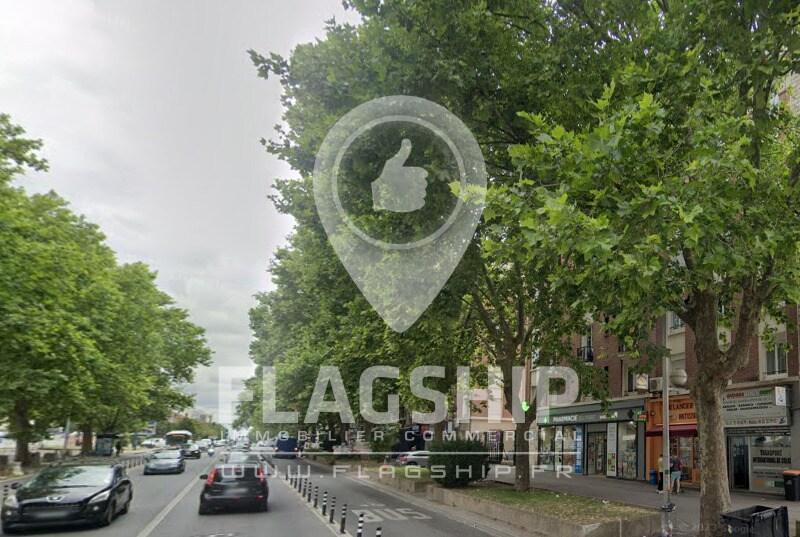 Commerce de détail dans Aubervilliers à louer - Photo du bâtiment - Image 2 de 2