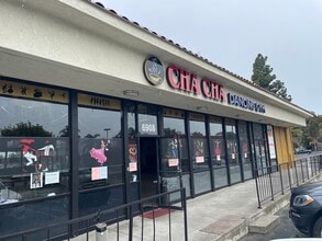 6908-6916 Warner Ave, Huntington Beach, CA for sale Interior Photo- Image 2 of 8