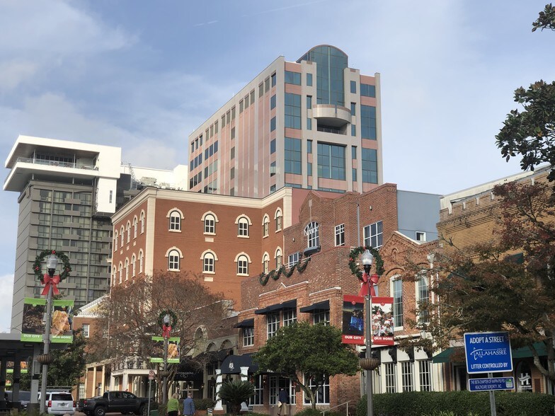 106 E College Ave, Tallahassee, FL à louer - Photo du bâtiment - Image 2 de 10