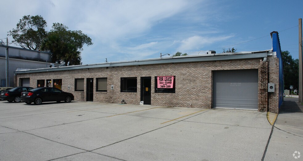 20-26 N Orange Ave, Green Cove Springs, FL à vendre - Photo du bâtiment - Image 2 de 2