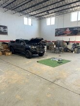 208-220 NW 1st Ave, Hallandale, FL for lease Interior Photo- Image 2 of 6