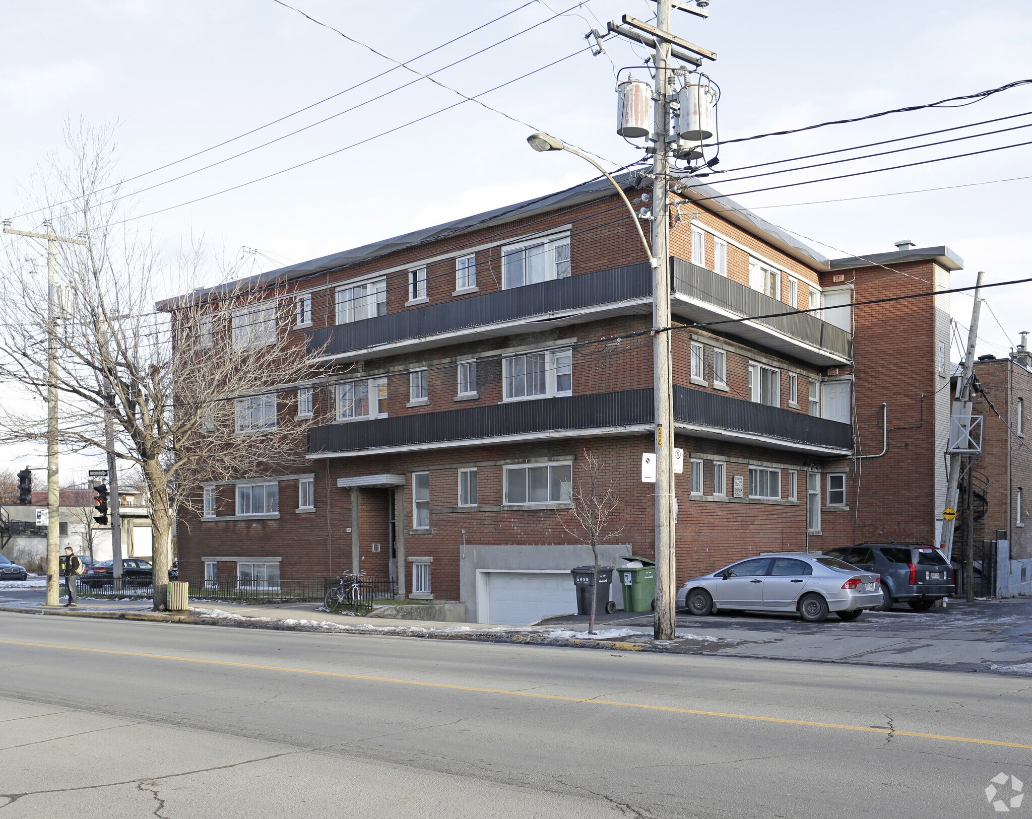 5800 Ch Upper-Lachine, Montréal, QC for sale Primary Photo- Image 1 of 1