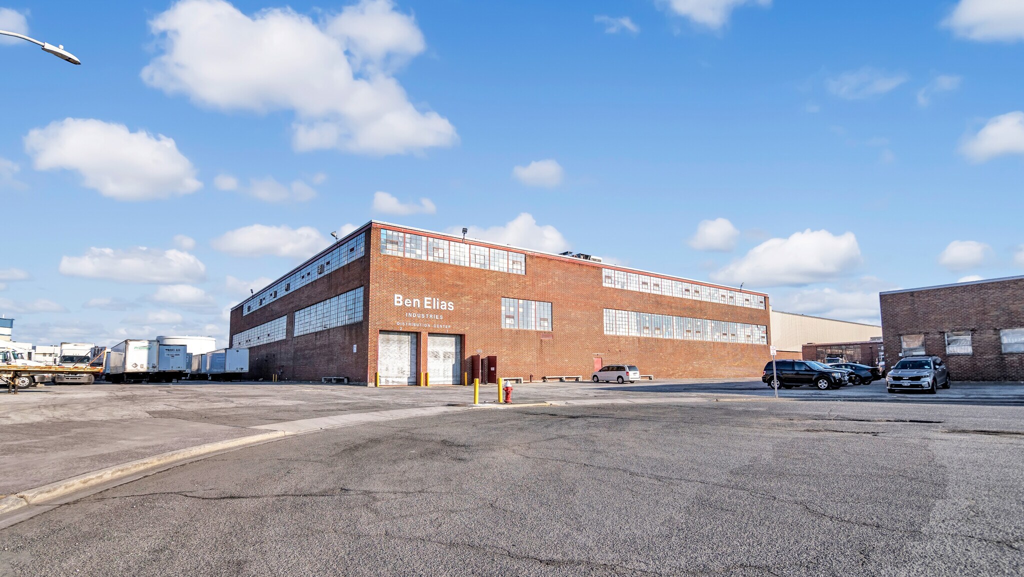 40 Inip Dr, Inwood, NY à louer Photo intérieure- Image 1 de 3