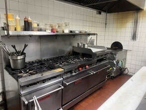 351 7th Ave, Brooklyn, NY for lease Interior Photo- Image 2 of 5