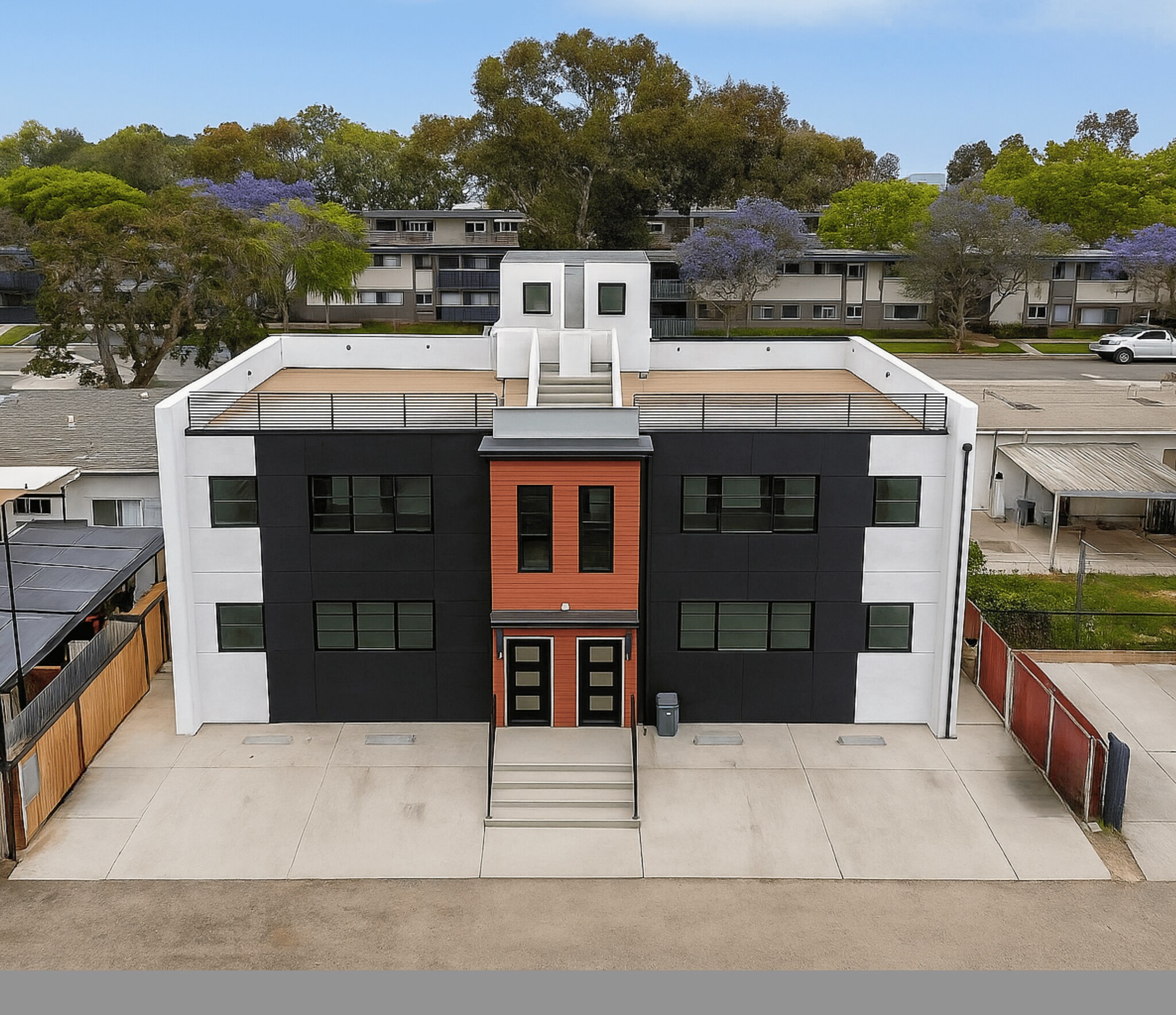 3244 Clairemont Dr, San Diego, CA à vendre Photo principale- Image 1 de 1