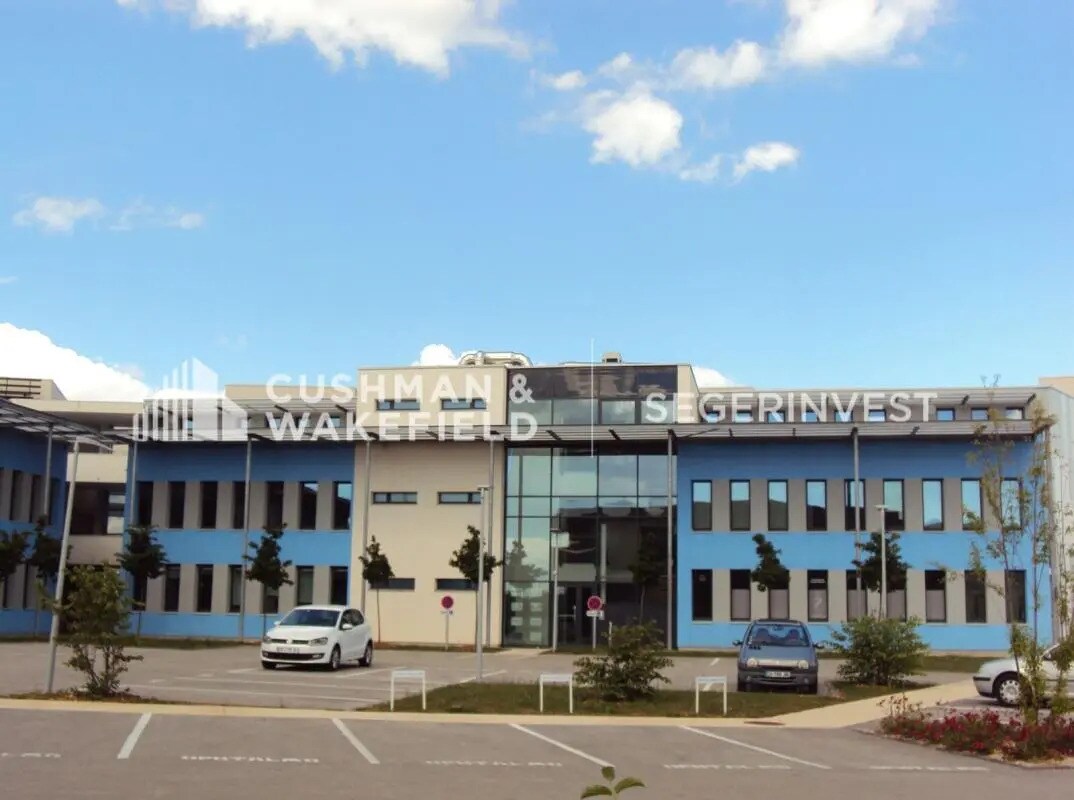 Office in Dijon for lease Primary Photo- Image 1 of 7