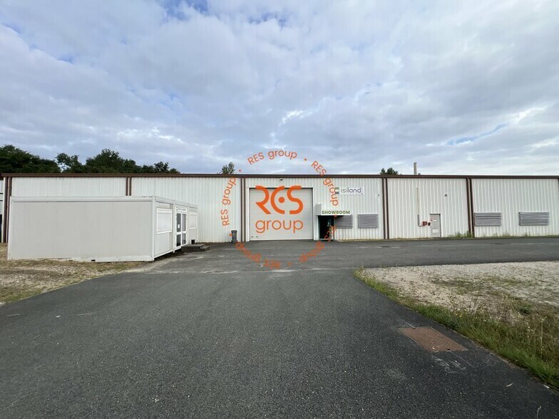 Flex dans Eysines à louer - Photo du bâtiment - Image 1 de 10