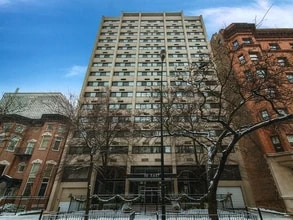 30 E Division St, Chicago, IL for lease Interior Photo- Image 1 of 7