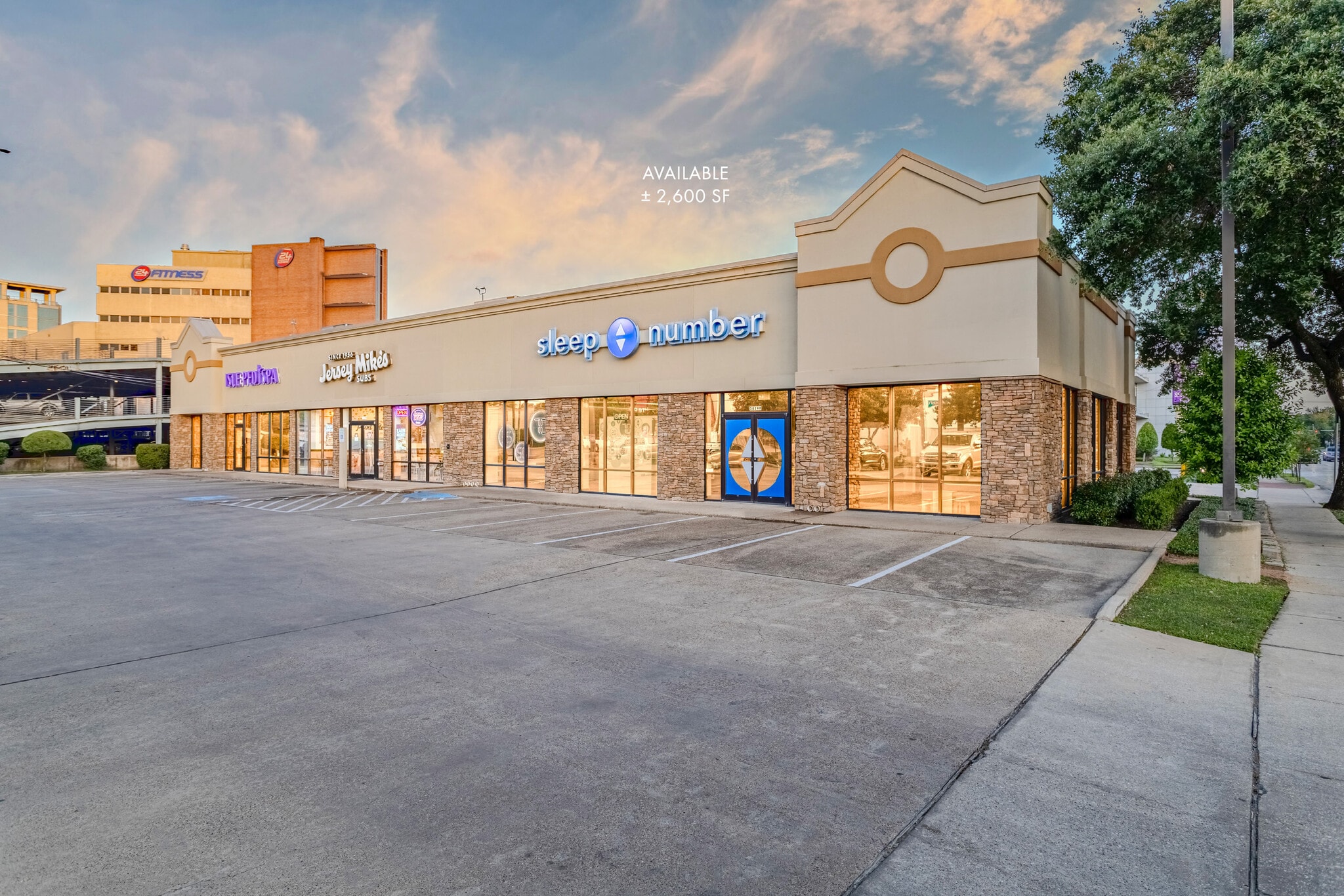 5819 Kirby Dr, Houston, TX for lease Building Photo- Image 1 of 7