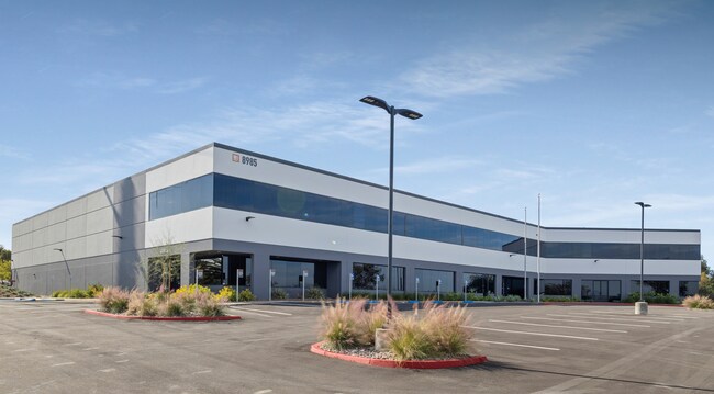 Plus de détails pour 8985 Crestmar Pt, San Diego, CA - Industriel à louer