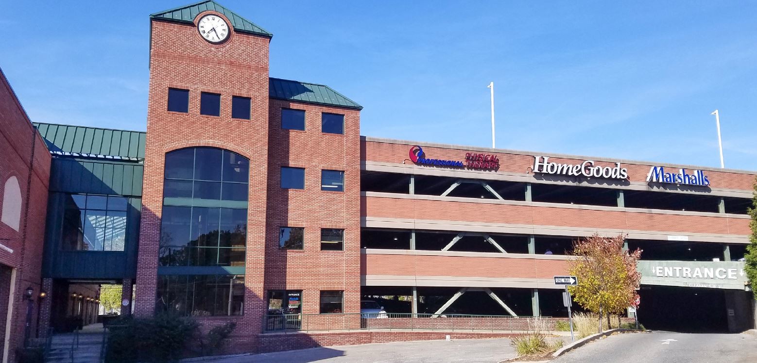 200 Petersville Rd, New Rochelle, NY for lease Primary Photo- Image 1 of 4