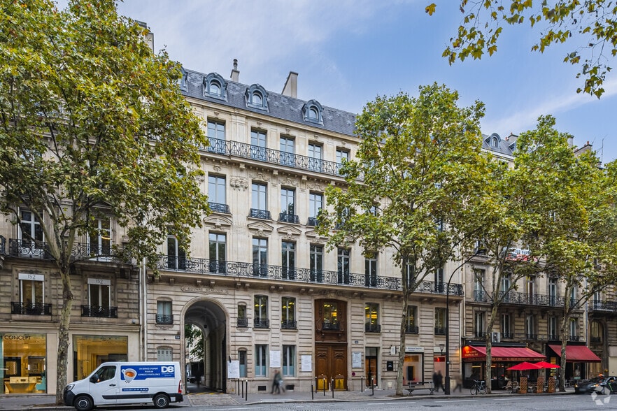 148 Boulevard Haussmann, Paris for lease - Building Photo - Image 2 of 7