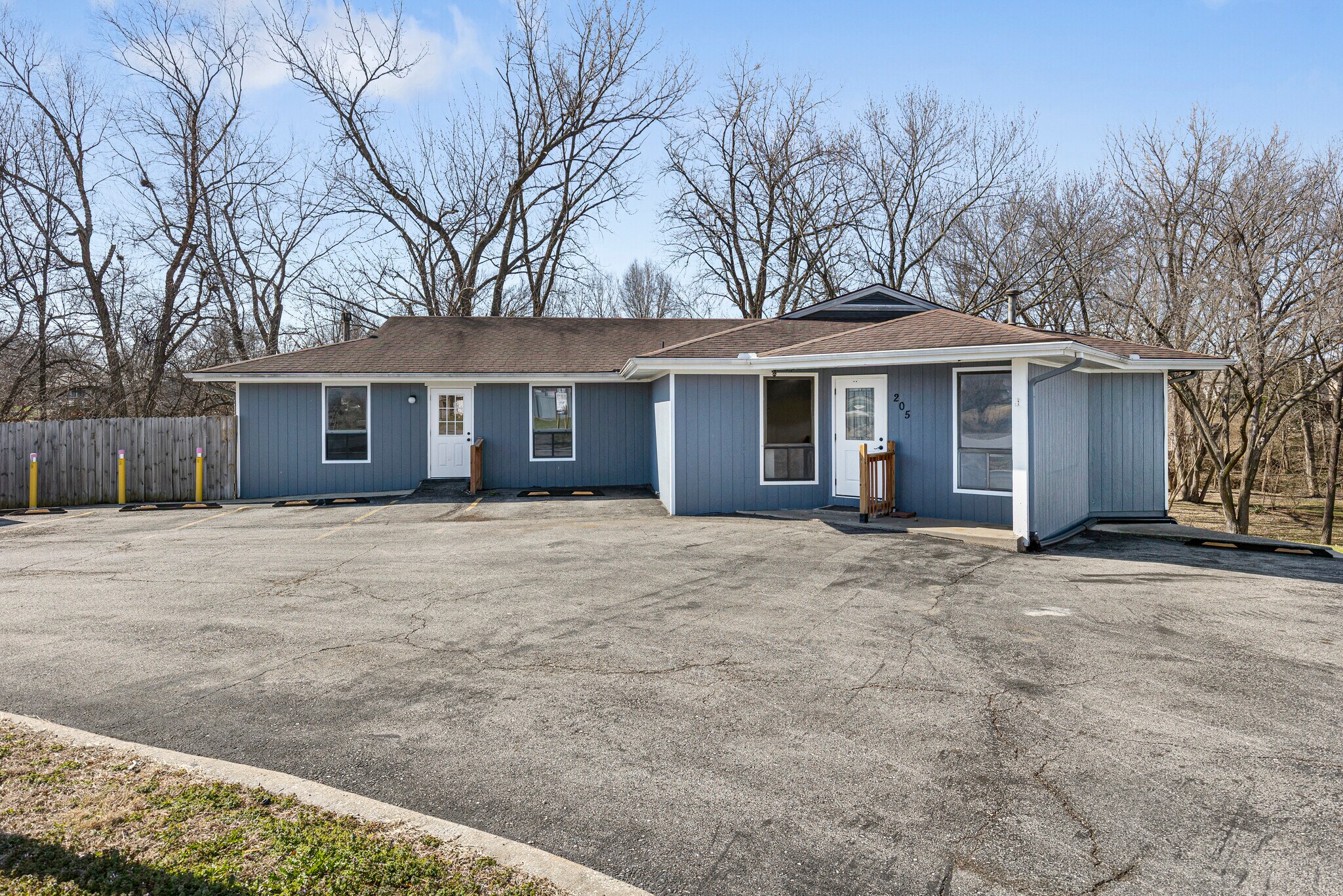 205 Southbrook Pky, Kearney, MO à vendre Photo principale- Image 1 de 68
