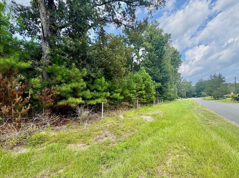 311 Rogers Loop, Leesville, LA for sale - Primary Photo - Image 1 of 1