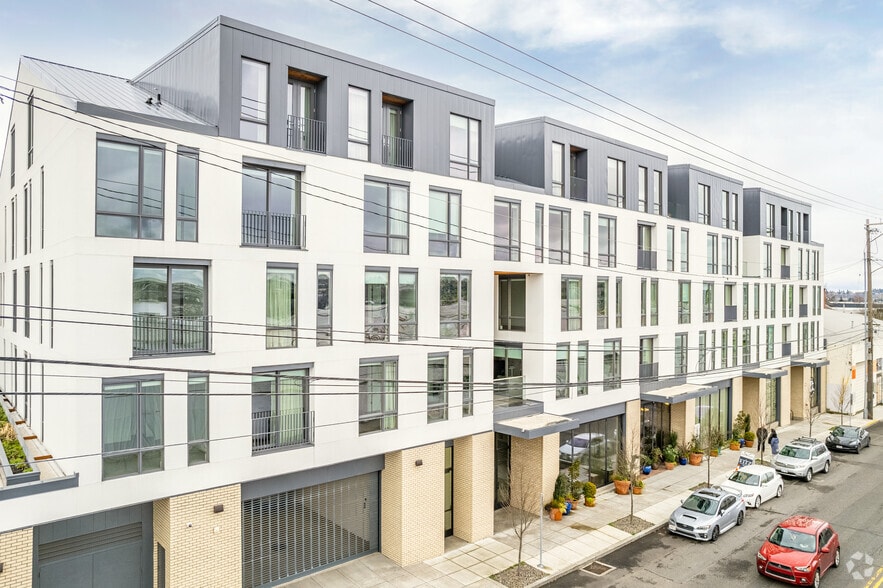 1905 NW 23rd Ave, Portland, OR à louer - Photo du bâtiment - Image 2 de 44