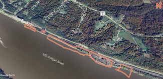 Plus de détails pour 550 Water St, Chester, IL - Terrain à louer