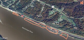 Plus de détails pour 550 Water St, Chester, IL - Terrain à louer