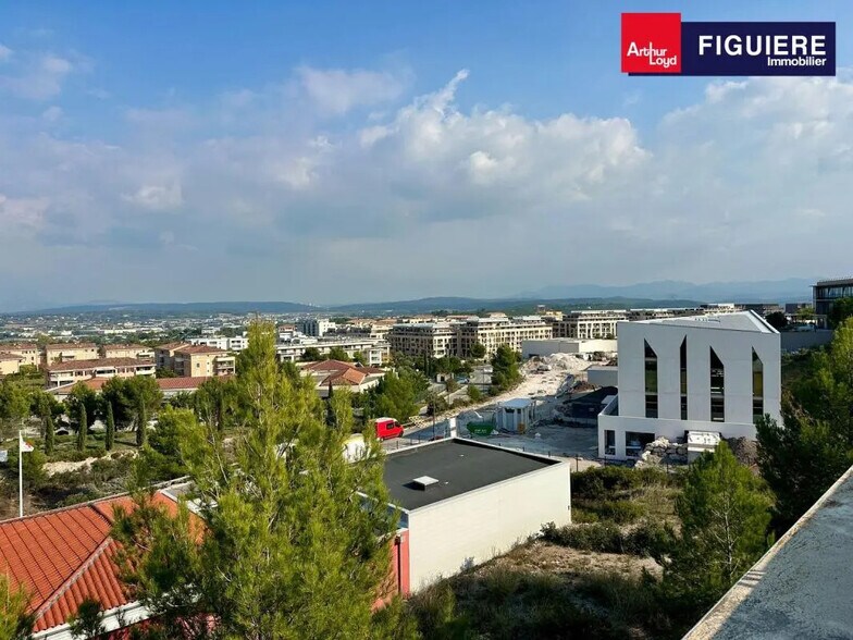 Bureau dans Aix-en-Provence à louer - Photo du bâtiment - Image 2 de 11