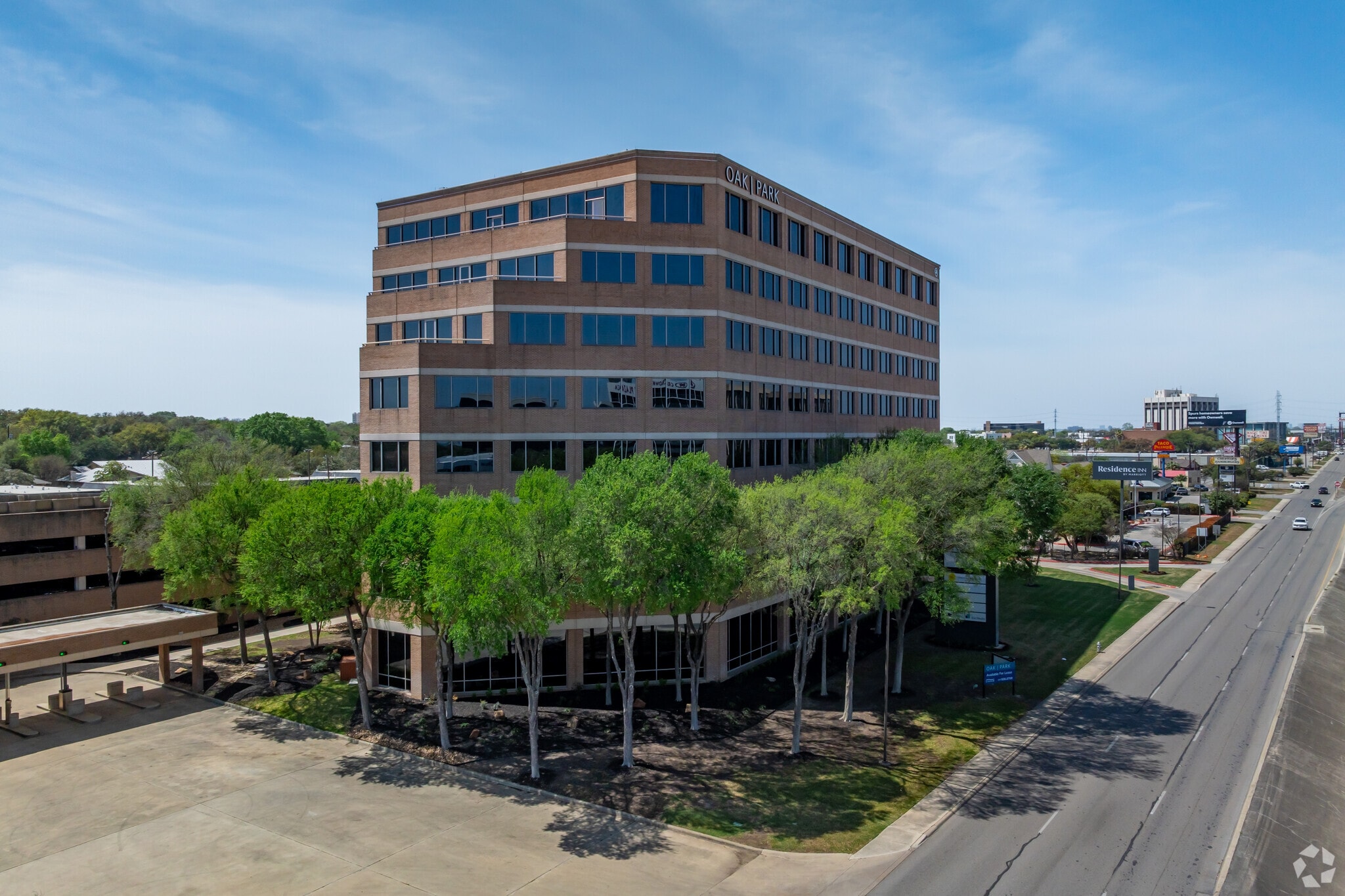 1020 NE Loop 410, San Antonio, TX for lease Primary Photo- Image 1 of 23