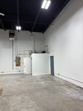 1344 W Nursery Rd, Linthicum, MD for lease Interior Photo- Image 2 of 5