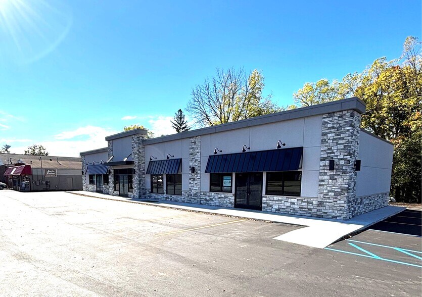 1414-1416 Flushing Rd, Flushing, MI à louer - Photo du bâtiment - Image 2 de 5