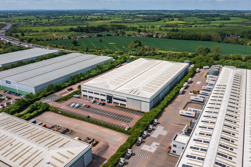 Mustang Dr, Stafford à louer - Photo du bâtiment - Image 2 de 13