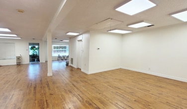 2245 Royal Ln, Dallas, TX for lease Interior Photo- Image 1 of 4