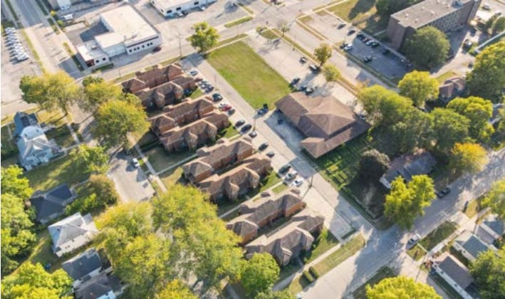 Renaissance Center Apartments portfolio of 10 properties for sale on LoopNet.ca Aerial- Image 1 of 8